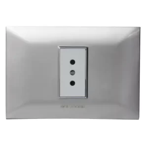 Enchufe plateado simple